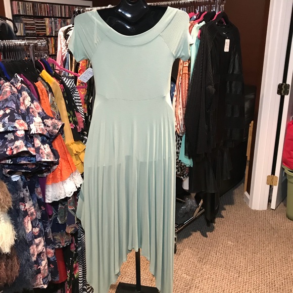 Claire Hi Low Dress - Picture 3 of 3